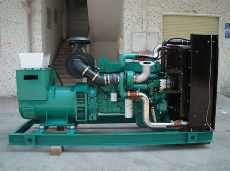 高港1100kw康明斯柴油发电机组图片 高港1100kw康明斯柴油发电机组图片